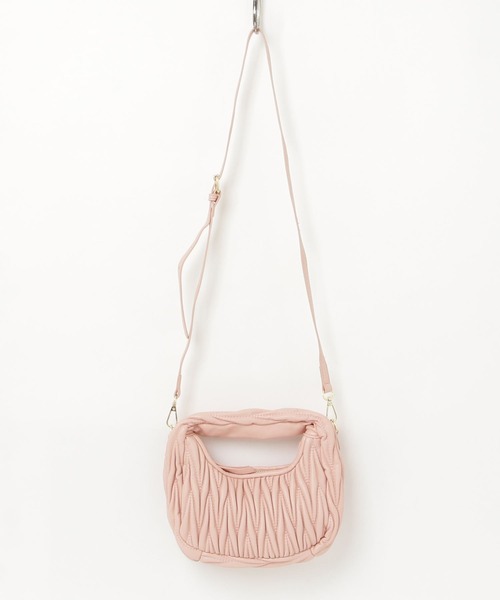 ギャル御用達❗️GUCCI／バックス・バニーゆるダボカットソー　¥11999→現 ギャル御用達❗️GUCCI／バックス・バニーゆるダボカットソー