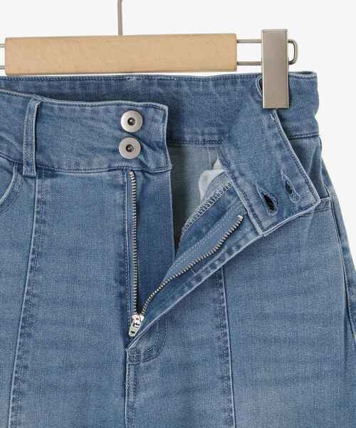 MAJESTIC LEGON(マジェスティックレゴン)の「レースベルトセット裾リボンデニム(デニムパンツ・レディース・ブルー/サックスブルー・SMALL/LARGE/MEDIUM)」の15枚目の写真