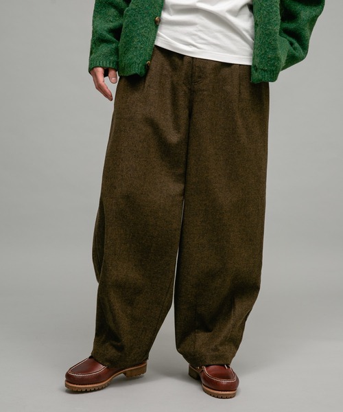 URBAN RESEARCH Sonny Label(アーバンリサーチサニーレーベル)の「ウール混バルーンパンツ(その他パンツ・メンズ・チャコールグレー/ブラウン・SMALL/MEDIUM/LARGE)」の13枚目の写真