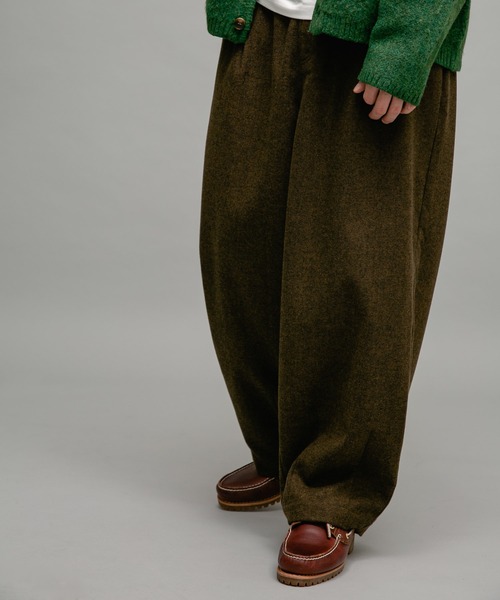 URBAN RESEARCH Sonny Label(アーバンリサーチサニーレーベル)の「ウール混バルーンパンツ(その他パンツ・メンズ・チャコールグレー/ブラウン・SMALL/MEDIUM/LARGE)」の14枚目の写真