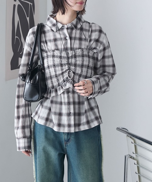 forksy.(フォルクシー)の「【forksy.】チェック柄 シャーリングビスチェ&シャツセット(シャツ/ブラウス・レディース・ネイビー系/ホワイト系2/ホワイト系1・FREE)」の14枚目の写真