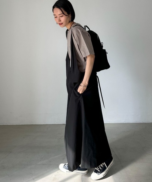 Doux archives（ドゥアルシーヴ）の「SUCRE Tee（Tシャツ/カットソー・レディース・オフホワイト/杢グレー/グレイッシュベージュ/ネイビー/ホワイト×ブラック/ホワイト×シルバー・FREE）」の15枚目の写真