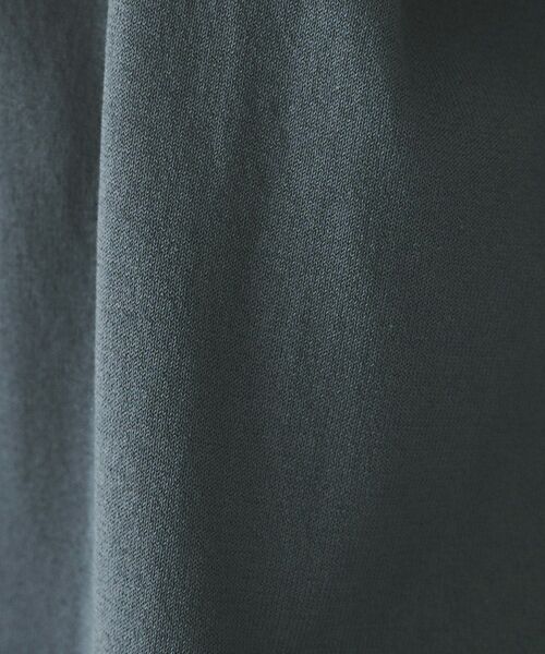 UNTITLED（アンタイトル）の「ボタンレスニットカーディガン（カーディガン/ボレロ・レディース・チャコールグレー/ナチュラル/ブルーグリーン/ブラウン系・44/48/00/02/04）」の10枚目の写真