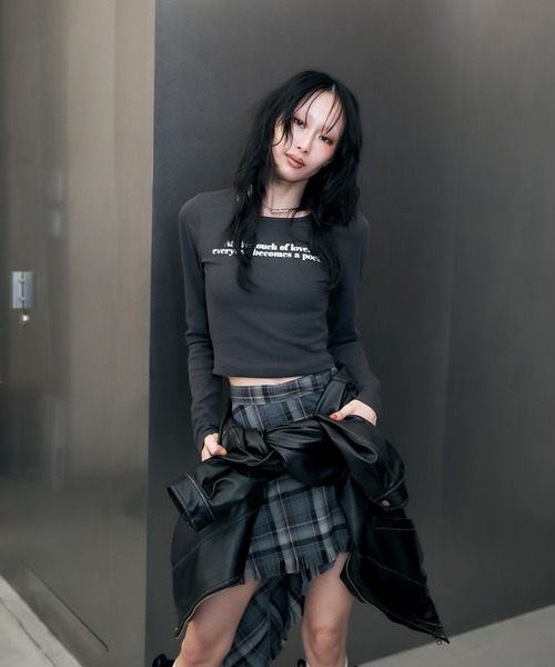 ACLENT（アクレント）の「フロッキープリントリブロンT（Tシャツ/カットソー・レディース・カーキ/グレー/ダークグレー/ホワイト・FREE）」の20枚目の写真