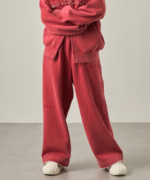 Snap club（スナップクラブ）の「【Snap club】ヴィンテージ加工 ロゴ刺繍 ドロストスウェットパンツ（スウェットパンツ・レディース・ブラック/ブラウン/レッド・S/M/L）」の3枚目の写真