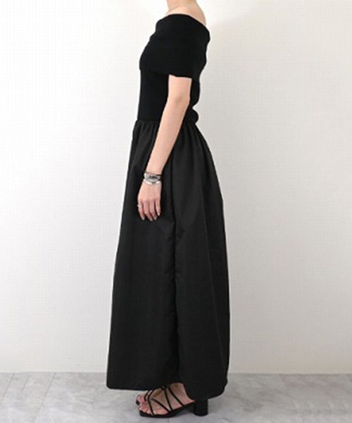 STYLEBLOCK（スタイルブロック）の「ニット×タフタオフショルワンピース（ワンピース・レディース・ライトベージュ/ブラック/チャコールグレー・M）」の9枚目の写真