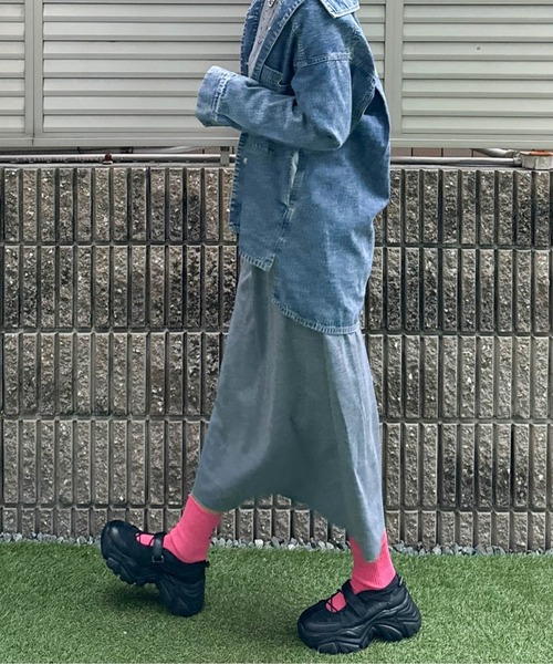 Fabby fabby(ファビィーファビィー)の「ボリュームスニーカーベルクロコードストラップシューズ(スニーカー・レディース・ブラック/ブラック×ブラック・MEDIUM/SMALL/LARGE)」の1枚目の写真