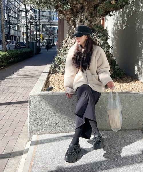 Fabby fabby(ファビィーファビィー)の「ボリュームスニーカーベルクロコードストラップシューズ(スニーカー・レディース・ブラック/ブラック×ブラック・MEDIUM/SMALL/LARGE)」の19枚目の写真