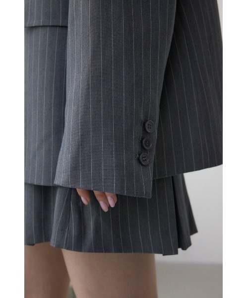 AZUL by moussy（アズールバイマウジー）の「マニッシュジャケット（テーラードジャケット・レディース・ブラック/グレー系その他/ライトブラウン・FREE）」の15枚目の写真