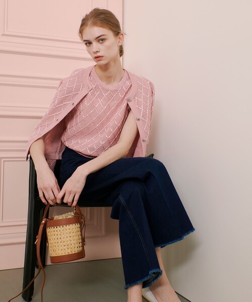 LOULOU WILLOUGHBY(ルルウィルビー)の「【LOULOU WILLOUGHBY】シークインエンブロイダリープルオーバー(ニット/セーター・レディース・ピンク/ブラック/オフホワイト・2)」の11枚目の写真