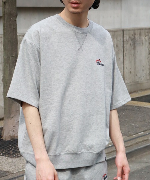 Dickies(ディッキーズ)の「【GENUINE DICKIES/ジェニュインディッキーズ】 ミニ裏毛 スウェット Tシャツ(スウェット・メンズ・スミクロ/ネイビー/アッシュグレー/グレー・M/L/XL)」の4枚目の写真