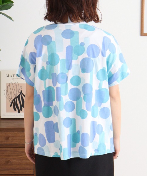 Emago(イマゴ)の「EMAGO チンアナゴの住む海の中プリントT(Tシャツ/カットソー・レディース・ネイビー/ホワイト/ブラック・FREE)」の20枚目の写真