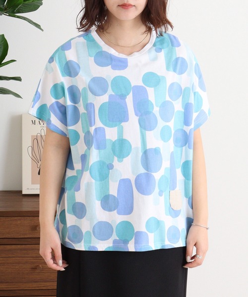 Emago(イマゴ)の「EMAGO チンアナゴの住む海の中プリントT(Tシャツ/カットソー・レディース・ネイビー/ホワイト/ブラック・FREE)」の18枚目の写真