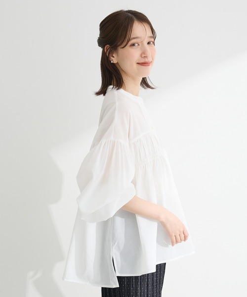 Green　Parks（グリーンパークス）の「シャーリングスキッパーシャツ（シャツ/ブラウス・レディース・ブルー/ライトベージュ/ブラック/オレンジ/ドット/オフホワイト・FREE）」の2枚目の写真