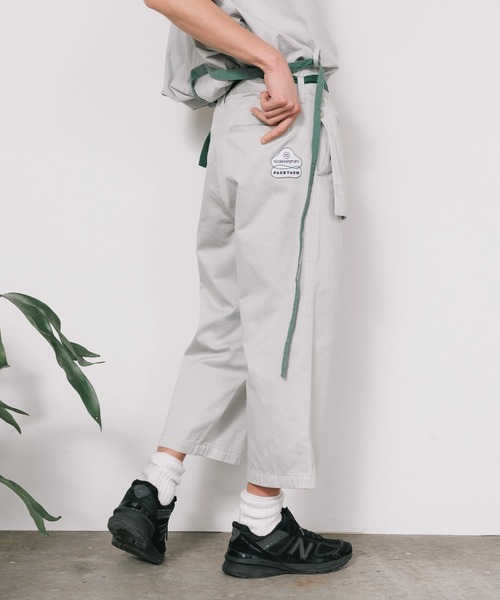 FACETASM(ファセッタズム)の「FACETASM/ファセッタズムxNicolai Bergmann/ニコライ バーグマン APRON PANTS アプロンパンツ(チノパンツ・メンズ・グレー・3/5/4)」の12枚目の写真