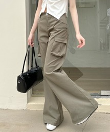 Ada.（エイダ）の「カーゴデザイン フレアパンツ（その他パンツ）」