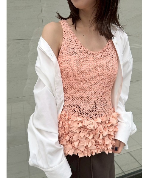 emmi（エミ）の「リボンディティールトップス（ニット/セーター・レディース・コーラルピンク/アイボリー/ブラック・FREE）」の3枚目の写真