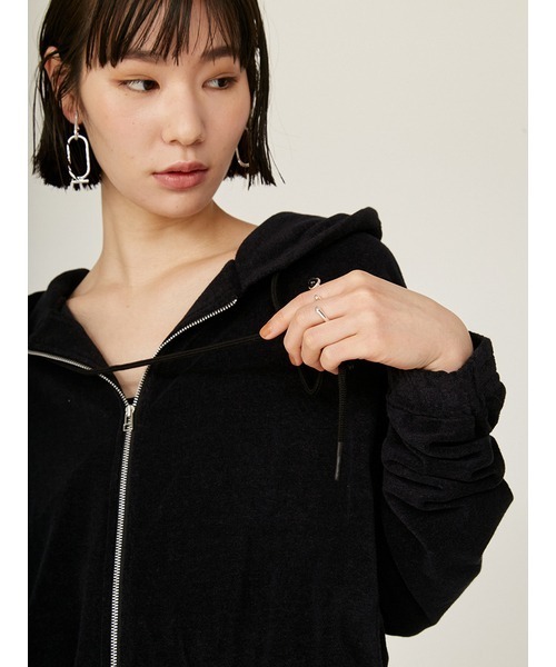 emmi（エミ）の「【USAGI限定カラー】【emmi×PlaX（TM）】フードパーカー（パーカー・レディース・ブラック/ブルー/ライトグレー/ブラウン・FREE）」の19枚目の写真