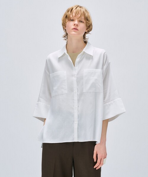 cloenc（クロエンス）の「【手洗い可】リネンブレンドオーバーサイズシャツ（シャツ/ブラウス・レディース・ホワイト/ライトベージュ/グレー・02）」の2枚目の写真