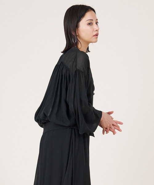 marmors（マルモア）の「【marmors】sheer gather cardigan（カーディガン/ボレロ・レディース・モカ/ブラック・36）」の8枚目の写真