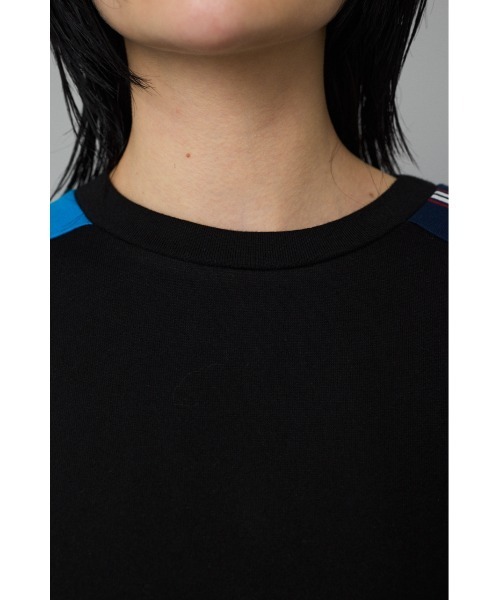 HeRIN.CYE（ヘリンドットサイ）の「Switching cut tops　スイッチングカットトップス（Tシャツ/カットソー・レディース・ブラック/オフホワイト・FREE）」の7枚目の写真