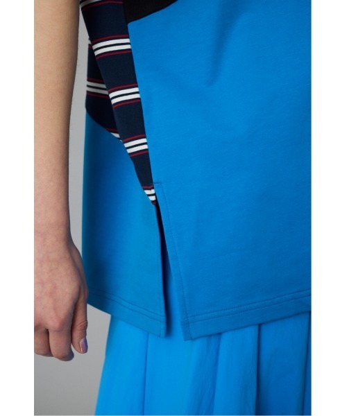 HeRIN.CYE（ヘリンドットサイ）の「Switching cut tops　スイッチングカットトップス（Tシャツ/カットソー・レディース・ブラック/オフホワイト・FREE）」の11枚目の写真