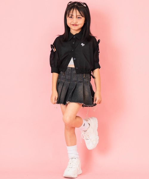 ANAP kids（アナップキッズ）の「肩リボン シアー デザイン シャツ ブラウス 【ジュニアお揃い】（シャツ/ブラウス・キッズ・スミクロ/ラベンダー/ホワイト/ブラック×ホワイト/ベージュ・120cm/110cm/130cm）」の9枚目の写真