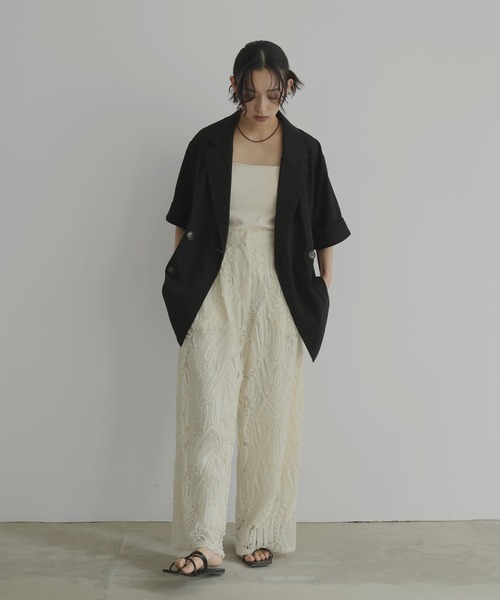 ebure、刺繍レース、ブラックカジュアルパンツ、36 hellam（へラム）の「刺繍レース ストレートパンツ（その他