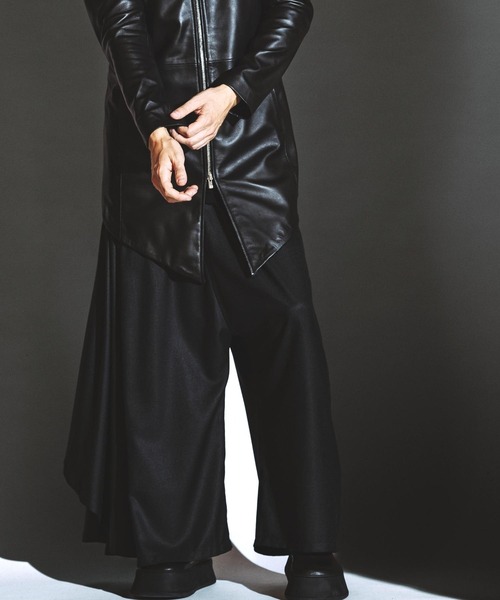 NO ID.（ノーアイディ）の「【NO ID.】Asymmetry Drape Wide Pants / アシンメトリー ドレープ ワイド パンツ（スラックス・メンズ・グレー/ブラック/その他22・2/1）」の16枚目の写真