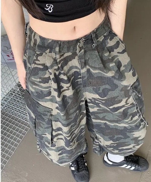 SCULPTOR camo柄　ハーフパンツ　カーゴパンツ SCULPTOR（スカルプター）の「Twill Cargo Half Pants/ツイル