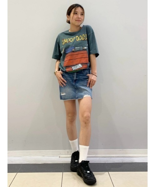 新品GAP スヌープ・ドッグ リラックス グラフィックTシャツXL 7990円 ○スヌープ・ドッグ リラックス グラフィックTシャツ /SNOOP