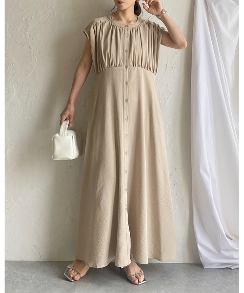 タグ付き 定価4.3万 2024年 ローギャザーフレアシャツワンピース マキシ丈 タグ付き 定価4.3万 2024年 ローギャザーフレアシャツワンピース