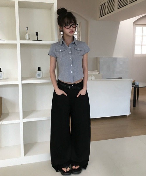anyonemore（エニワンモア）の「ポケットスリム半袖カラーTシャツ（シャツ/ブラウス・レディース・ホワイト/グレー/ブラック・FREE）」の8枚目の写真