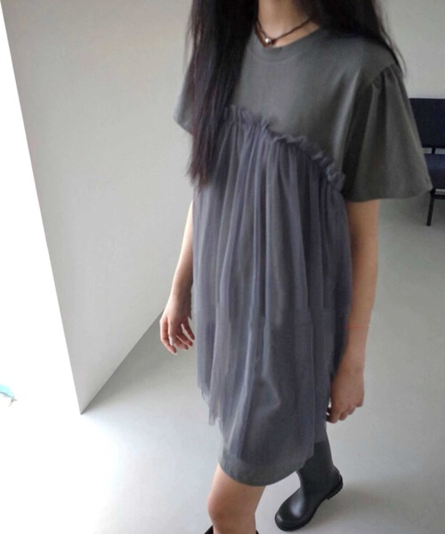 Vipoa(ヴィポア)の「tulle docking dress(ワンピース・レディース・ホワイト/グレー/ブラック・FREE)」の17枚目の写真