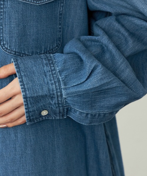 Lee(リー)の「Lee/リー デニムシャツワンピース シャツドレス ルーズシルエット(シャツ/ブラウス・レディース・ブルー/ライトインディゴブルー・SMALL/MEDIUM)」の12枚目の写真