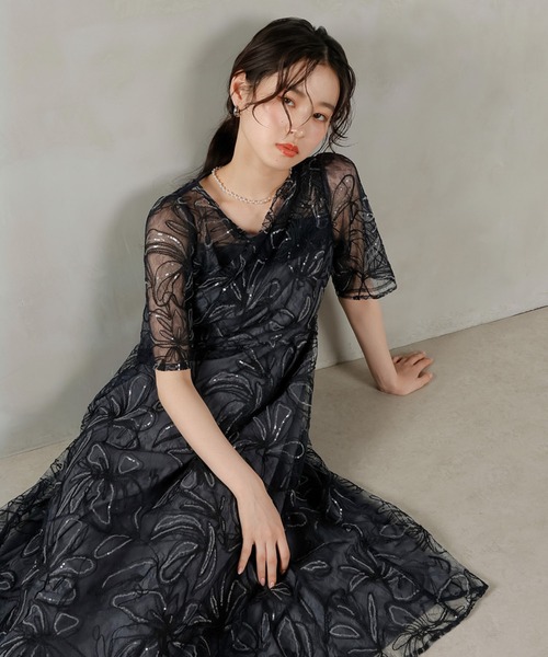 Kana（カナ）の「花柄 シャイニースパンコール パーティー ドレス 結婚式 お呼ばれ オケージョン（ドレス・レディース・チャコールグレー/ブルー/ベージュ/ピンク・M）」の16枚目の写真