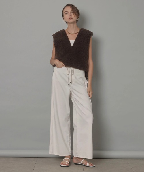 CADUNE(カデュネ)の「ドロストデニムパンツ(その他パンツ・レディース・ホワイト・34/36/38/40)」の9枚目の写真