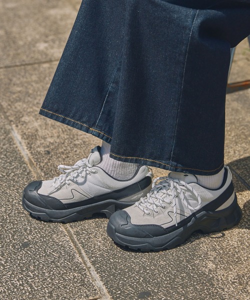 MOHI(モヒ)の「MOHI/モヒ 配色カラー パラコードスニーカー(スニーカー・レディース・ホワイト/ブラック/ブラウン・24cm/23.5cm/23cm/22.5cm/24.5cm)」の6枚目の写真