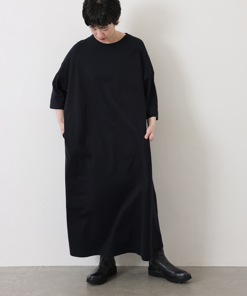 JOURNAL STANDARD LUXE(ジャーナルスタンダード ラックス)の「クラシックテンジク スタンダードクルーネックワンピース(ワンピース・レディース・ブラック・MEDIUM/SMALL)」の2枚目の写真