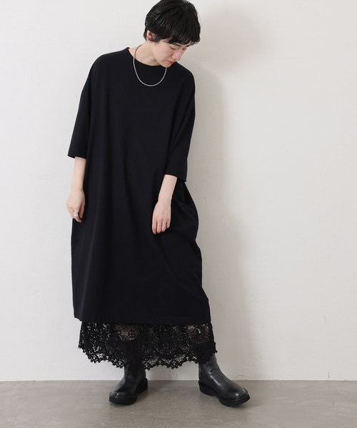 JOURNAL STANDARD LUXE(ジャーナルスタンダード ラックス)の「クラシックテンジク スタンダードクルーネックワンピース(ワンピース・レディース・ブラック・MEDIUM/SMALL)」の8枚目の写真