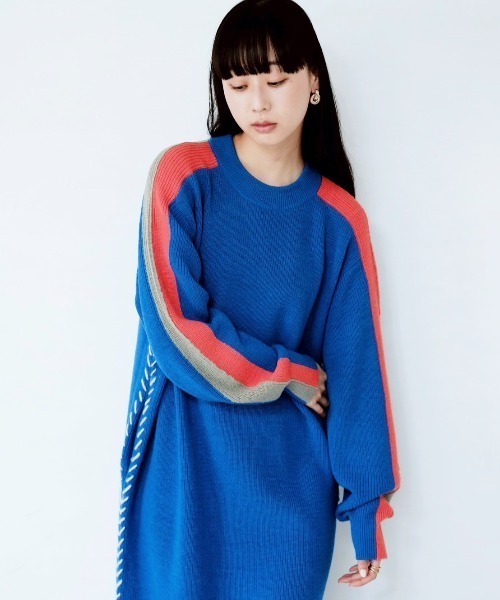 Paradise Picnic（パラダイスピクニック）の「HCAE コントラストスリーブニットドレス（ワンピース・レディース・ブルー/カーキ/パープル・FREE）」の7枚目の写真