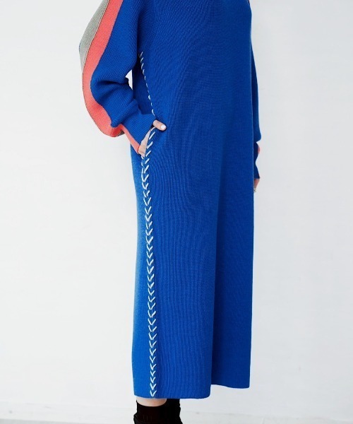Paradise Picnic（パラダイスピクニック）の「HCAE コントラストスリーブニットドレス（ワンピース・レディース・ブルー/カーキ/パープル・FREE）」の8枚目の写真