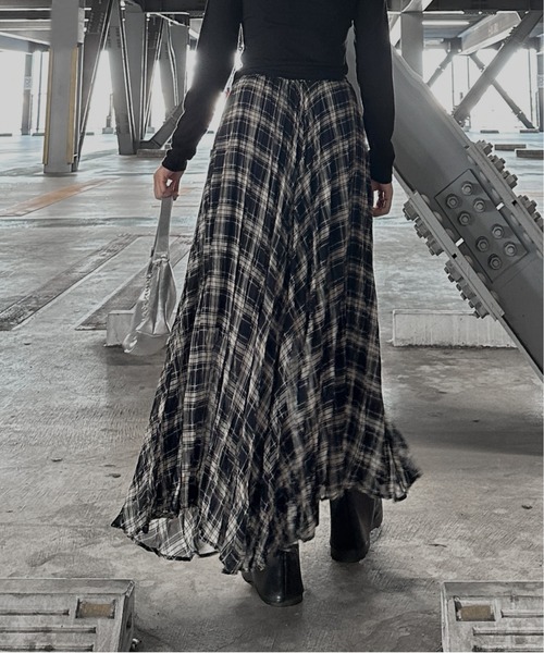 美品✨️ アライア ウール レーヨン スカート 38 ブラック フレア 美品✨️ アライア ウール レーヨン スカート 38 ブラック フレア