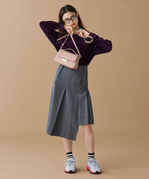 LACOSTE(ラコステ)の「シャンゼリゼ レザーショルダーバッグ / ハンドバッグ(ハンドバッグ・レディース・ピンクベージュ/ブルー/サンドベージュ/ブラック・FREE)」の10枚目の写真