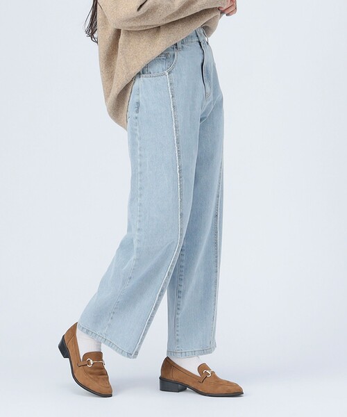 BEAMS HEART(ビームスハート)の「センター フリンジ デニム パンツ(S~M)(デニムパンツ・レディース・サックスブルー/インディゴブルー・SMALL/MEDIUM)」の3枚目の写真