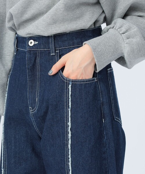 BEAMS HEART(ビームスハート)の「センター フリンジ デニム パンツ(S~M)(デニムパンツ・レディース・サックスブルー/インディゴブルー・SMALL/MEDIUM)」の10枚目の写真
