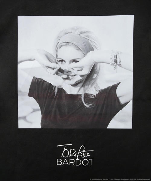 ROPE'（ロペ）の「【Brigitte Bardot×ROPE'・コラボ】モノクロフォトプリントキャンバストートバッグ【A4対応】（トートバッグ・レディース・ホワイト/ブラック・FREE）」の7枚目の写真