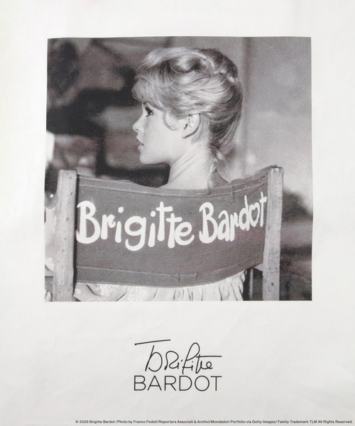 ROPE'（ロペ）の「【Brigitte Bardot×ROPE'・コラボ】モノクロフォトプリントキャンバストートバッグ【A4対応】（トートバッグ・レディース・ホワイト/ブラック・FREE）」の10枚目の写真