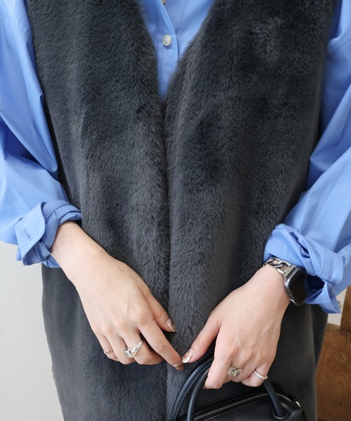 AMERICAN HOLIC（アメリカンホリック）の「【選べる丈】ファーベスト（ベスト・レディース・ベージュ/アイボリー/チャコールグレー・L/M）」の20枚目の写真