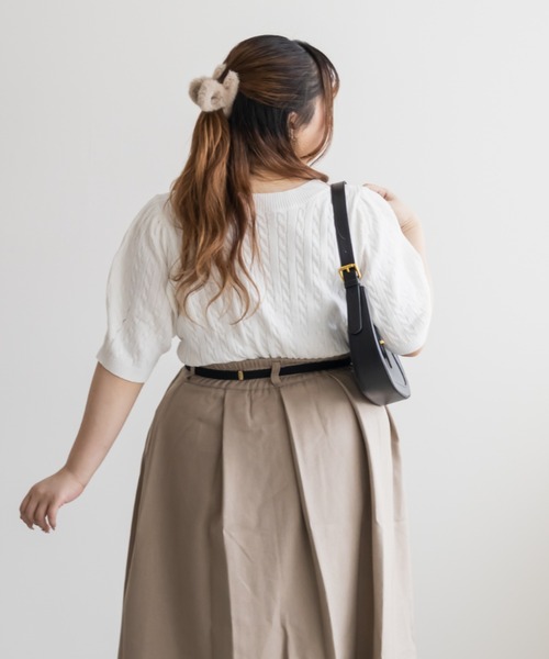 CLETTE（クレット）の「CLETTEオリジナル半袖ケーブルニット（ニット/セーター・レディース・グレー/オフホワイト/ブラック/ネイビー・LL/3L/4L）」の5枚目の写真